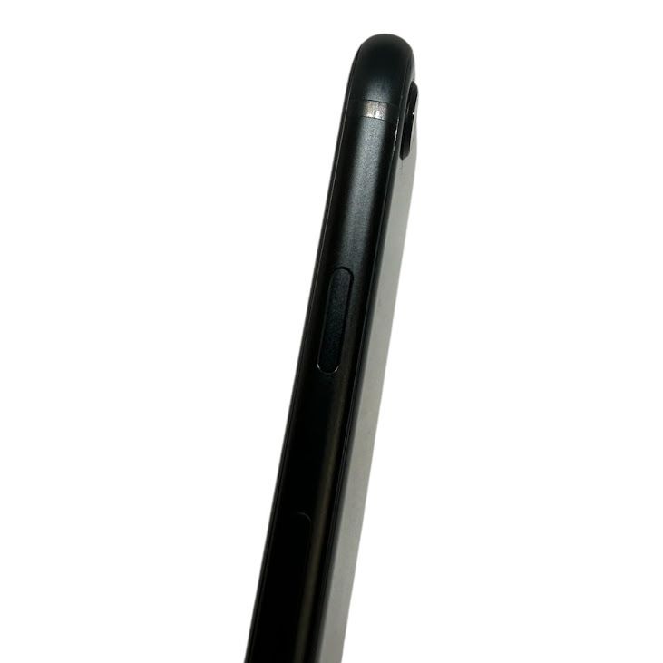 �ڥХåƥ꡼98%��iPhone��SE����3�����64GB���ߥåɥʥ��ȡ�SIM�ե꡼��au��
