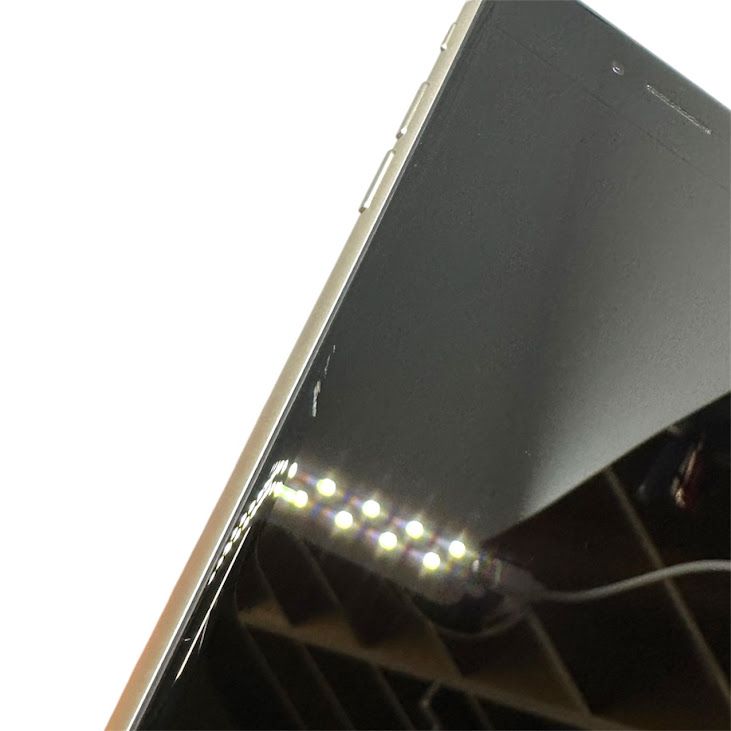 �ڥХåƥ꡼80%��iPhone��SE����3�����128GB���������饤�ȡ�SIM�ե꡼