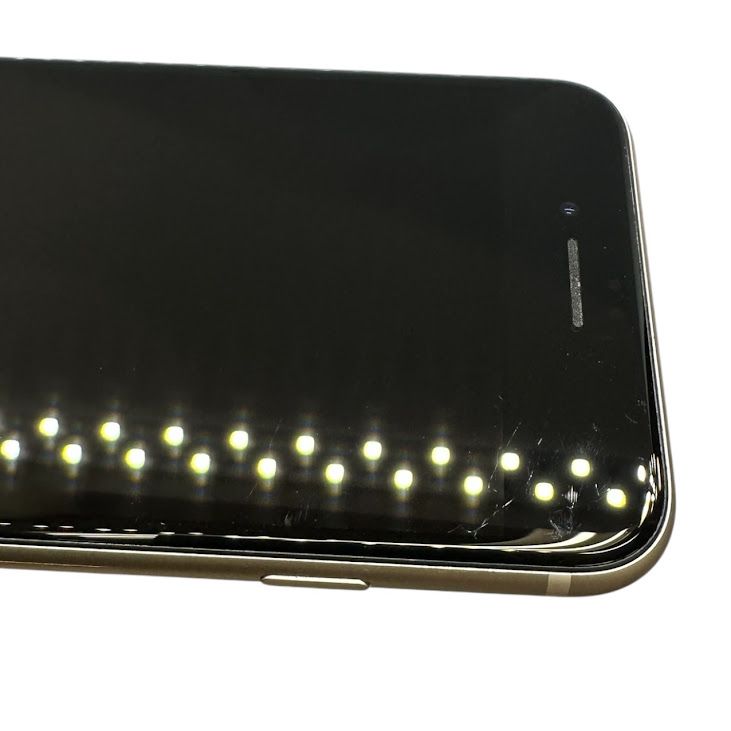 iPhone��SE����3�����64GB���������饤�ȡ�SIM�ե꡼�����եȥХ���
