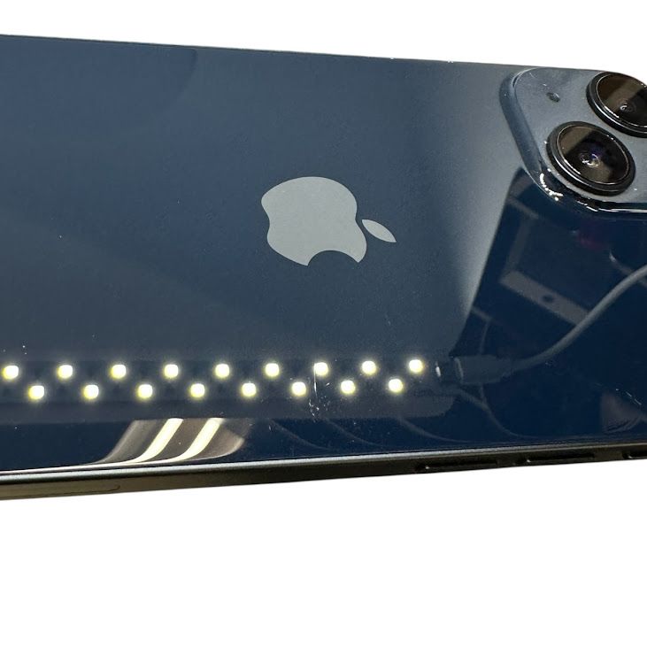 �ڥХåƥ꡼100%��iPhone��14��128GB���ߥåɥʥ��ȡ�SIM�ե꡼��au��