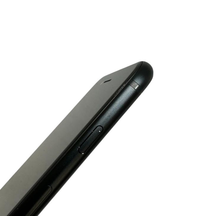 �ڥХåƥ꡼96%��iPhone��SE����3�����64GB���ߥåɥʥ��ȡ�SIM�ե꡼��au��