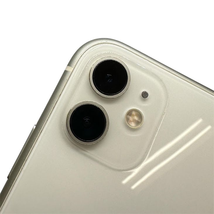 �ڥХåƥ꡼84%��iPhone��11��64GB���ۥ磻�ȡ�SIM�ե꡼�����եȥХ���
