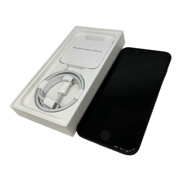 �ڥХåƥ꡼100%��iPhone��SE����3�����64GB���ߥåɥʥ��ȡ�SIM�ե꡼��au��