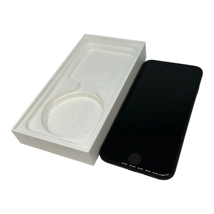 �ڥХåƥ꡼92%��iPhone��SE����2�����64GB���֥�å���SIM�ե꡼��au��