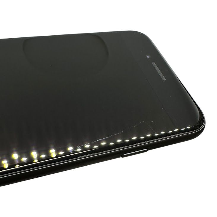 �ڥХåƥ꡼100%��iPhone��SE����2�����64GB���֥�å���SIM�ե꡼��au��