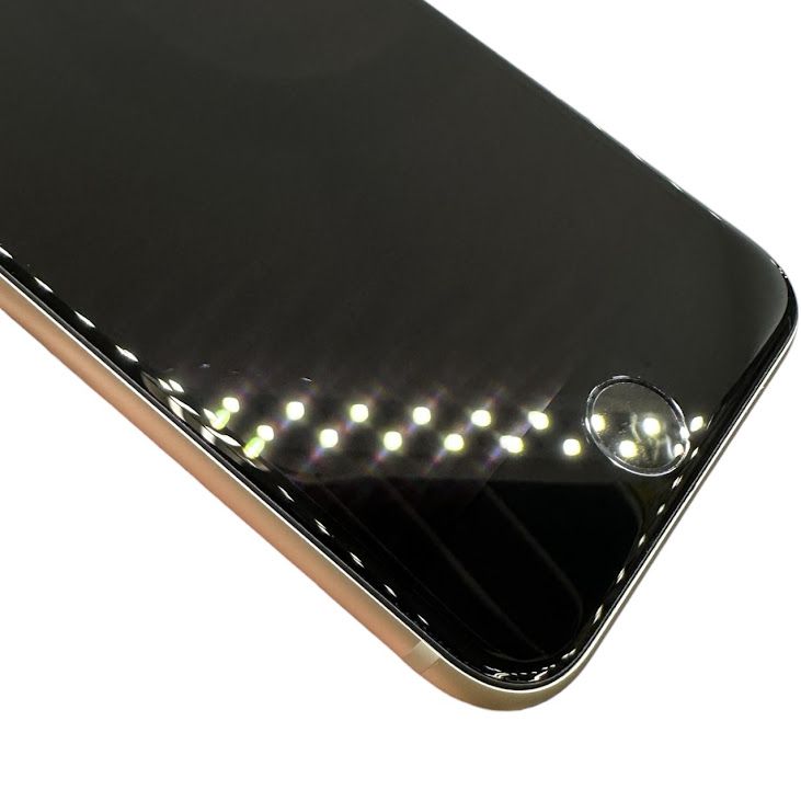 iPhone��SE����3�����64GB���������饤�ȡ�SIM�ե꡼