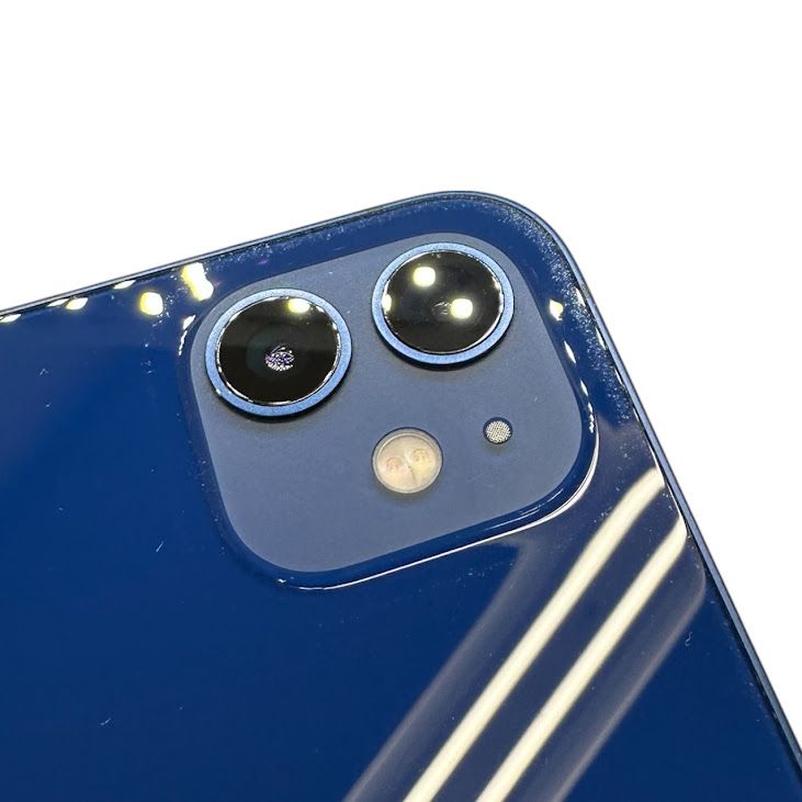 iPhone��12��64GB���֥롼��SIM�ե꡼��au��