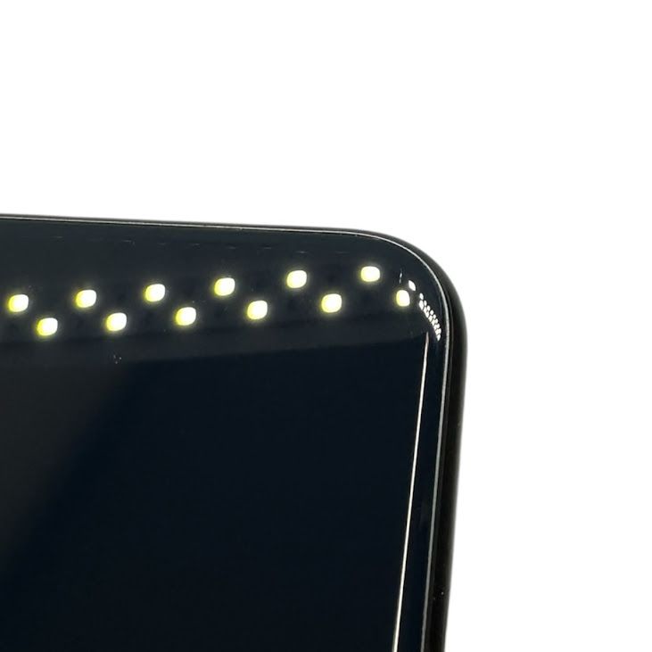 �ڥХåƥ꡼100%��iPhone��SE����3�����64GB���ߥåɥʥ��ȡ�SIM�ե꡼��au��