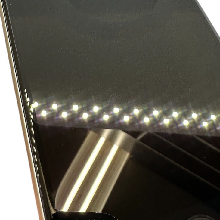 �ڥХåƥ꡼96%��iPhone��SE����3�����64GB���������饤�ȡ�SIM�ե꡼��au��
