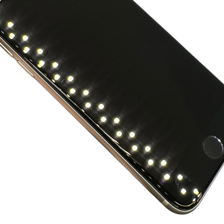 �ڥХåƥ꡼99%��iPhone��SE����2�����64GB���ۥ磻�ȡ�SIM�ե꡼���ɥ�����