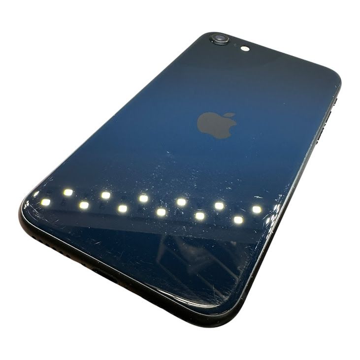 �ڥХåƥ꡼97%��iPhone��SE����3�����64GB���ߥåɥʥ��ȡ�SIM�ե꡼��au��