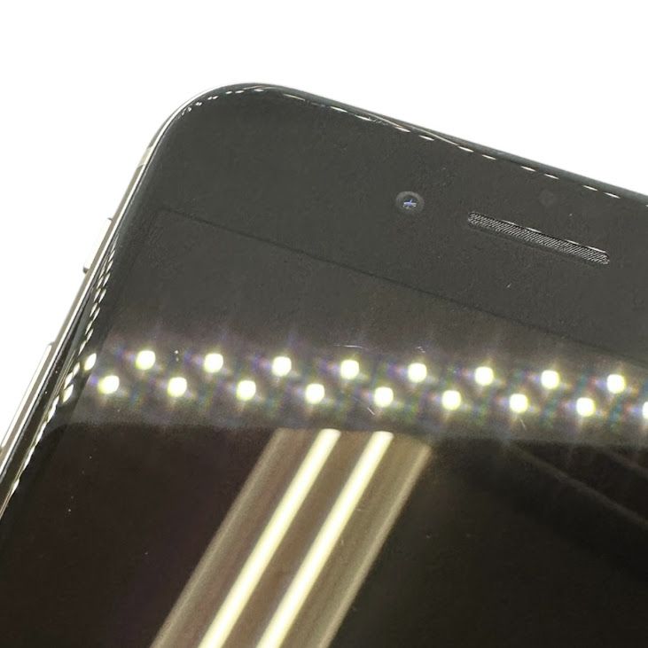 �ڥХåƥ꡼96%��iPhone��SE����3�����64GB���������饤�ȡ�SIM�ե꡼��au��