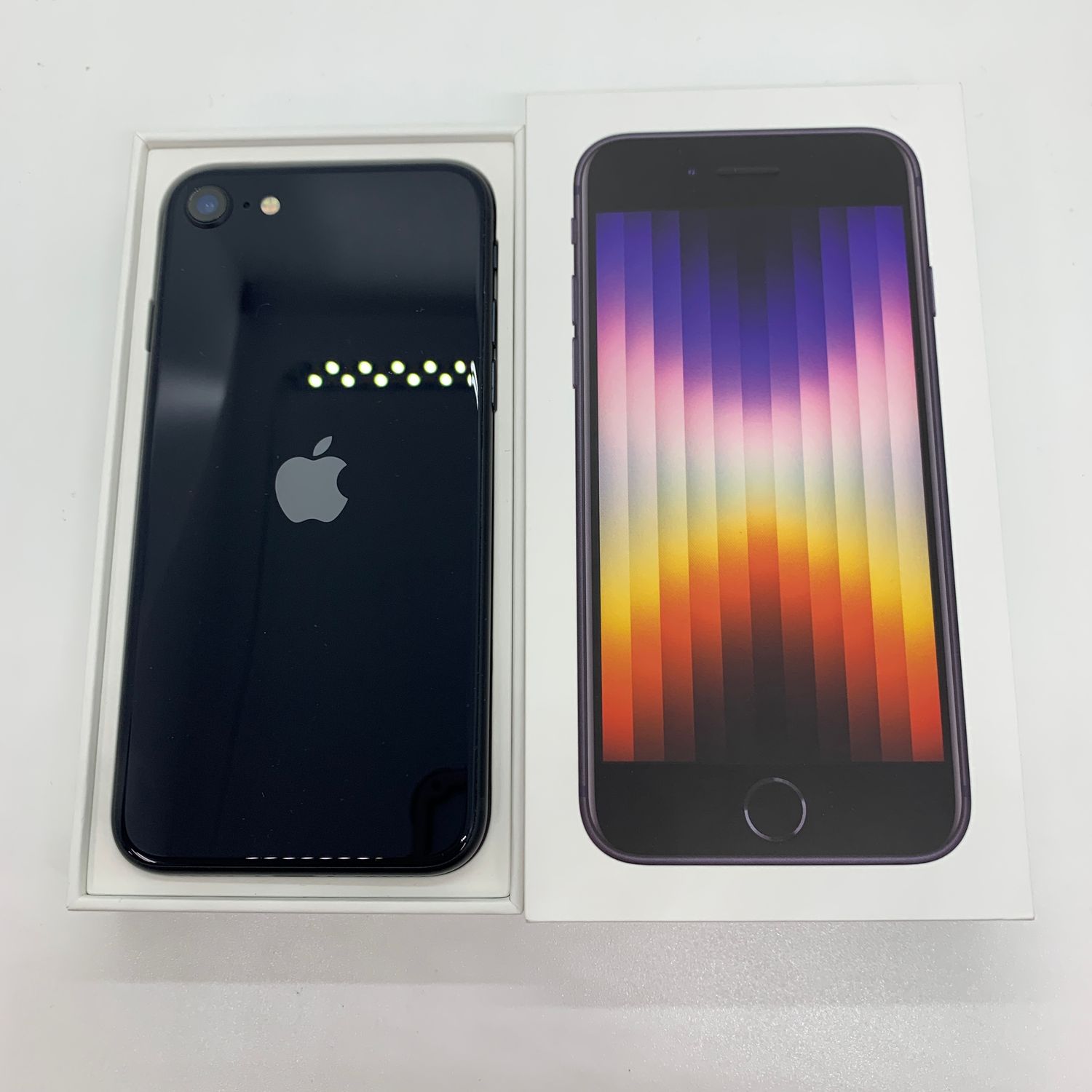 ムスビー｜iPhoneSE3 128GB 美品 バッテリー87％【スマホ買取モバルナ 