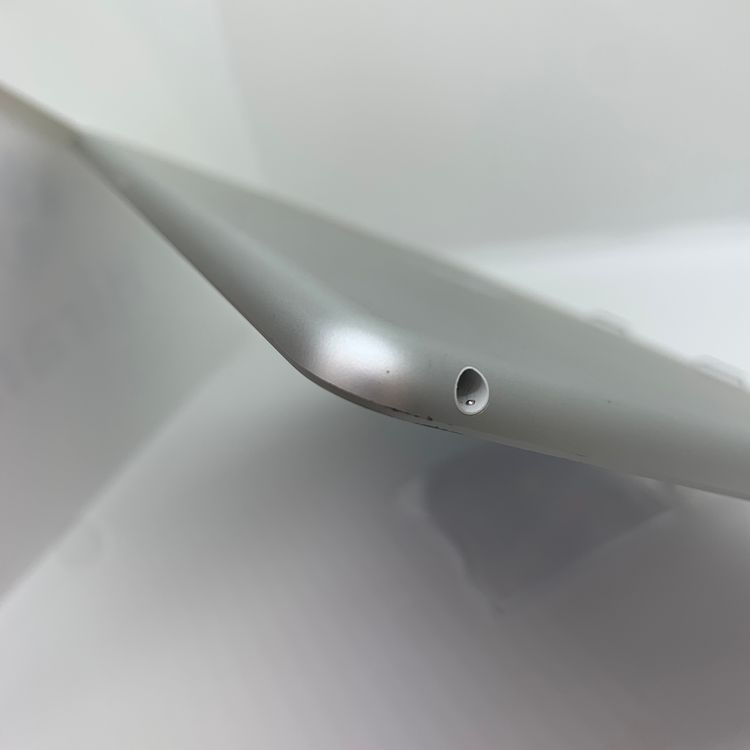 iPad ��9���� 64GB Wi-Fi�����ʡ��Хåƥ��100����ݾڤ�����ڥ��ޥ�����Х�ʡ�