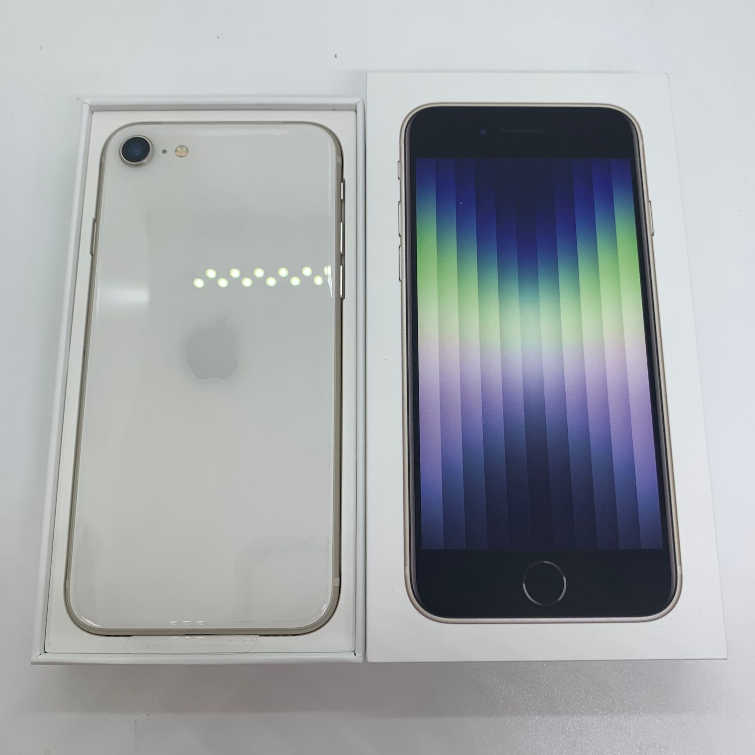 ムスビー｜iPhone SE3 64GB 新品未使用 SIMフリー【スマホ買取モバルナ 