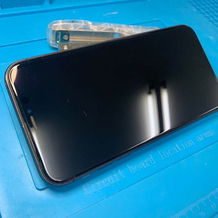 iPhone 11 64GBSIMե꡼ڥޥХʡ