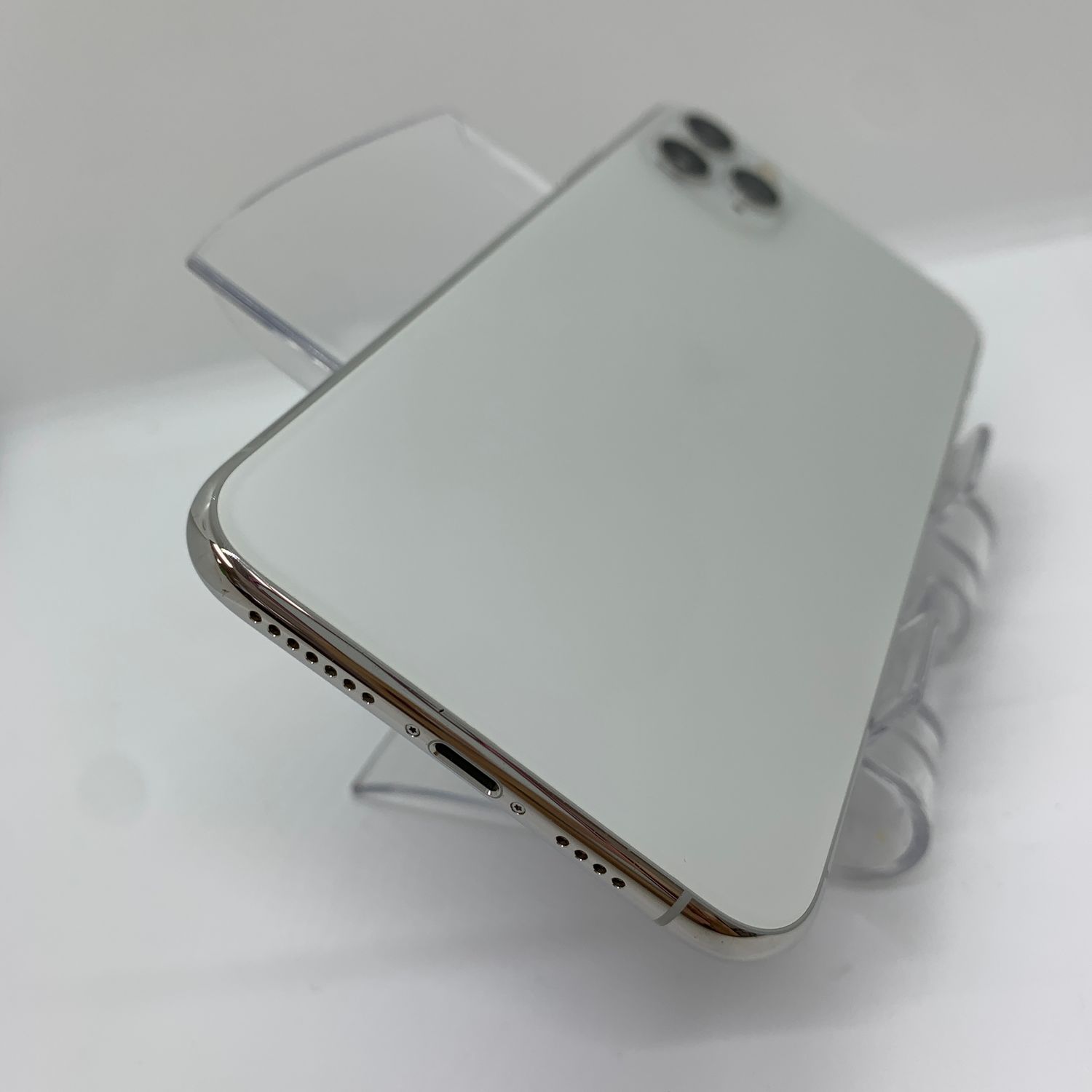 ムスビー｜iPhone11ProMax 256GB 美品 バッテリー96％ 【スマホ買取  