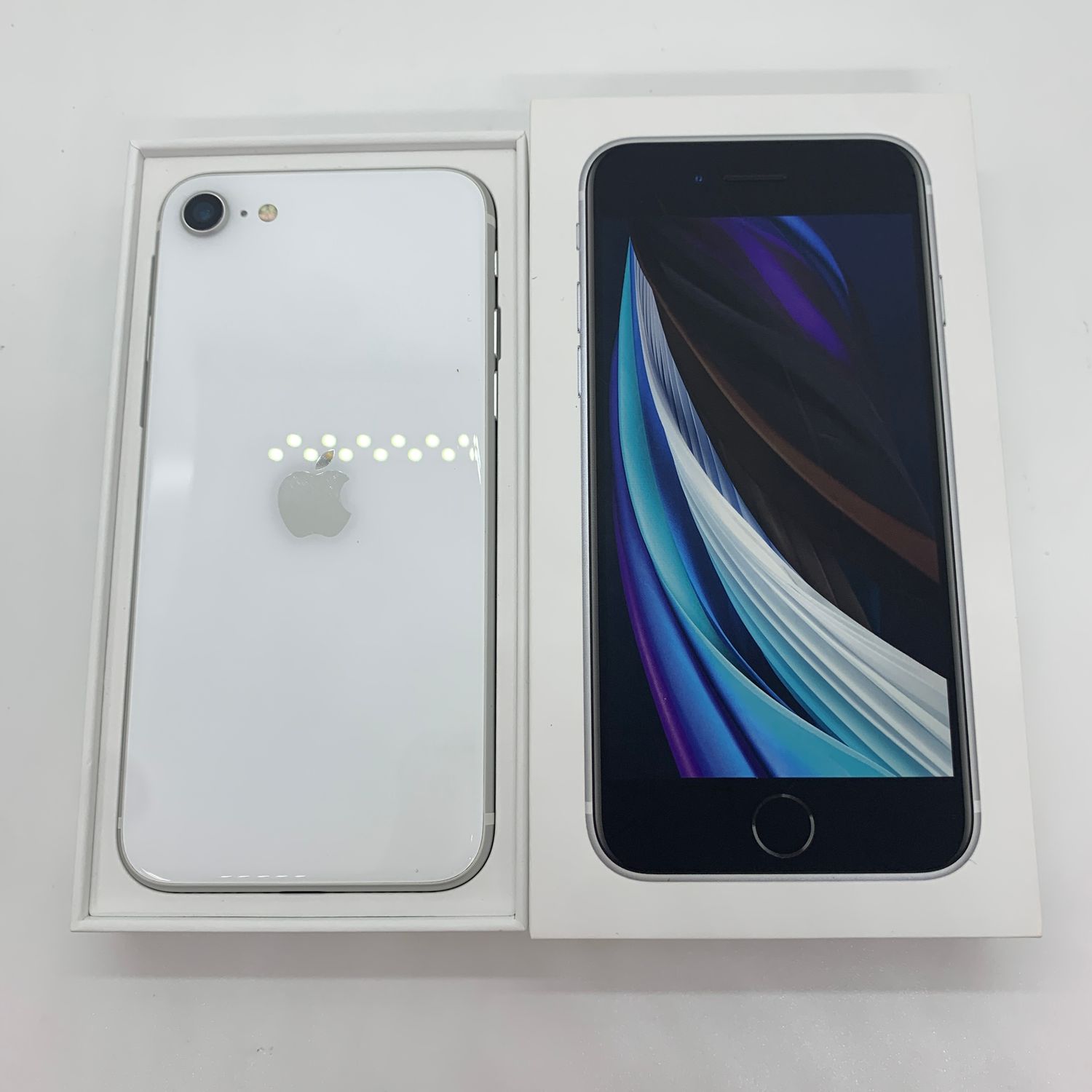 ムスビー｜iPhone SE2 64GB バッテリー95％ 超美品【スマホ買取 