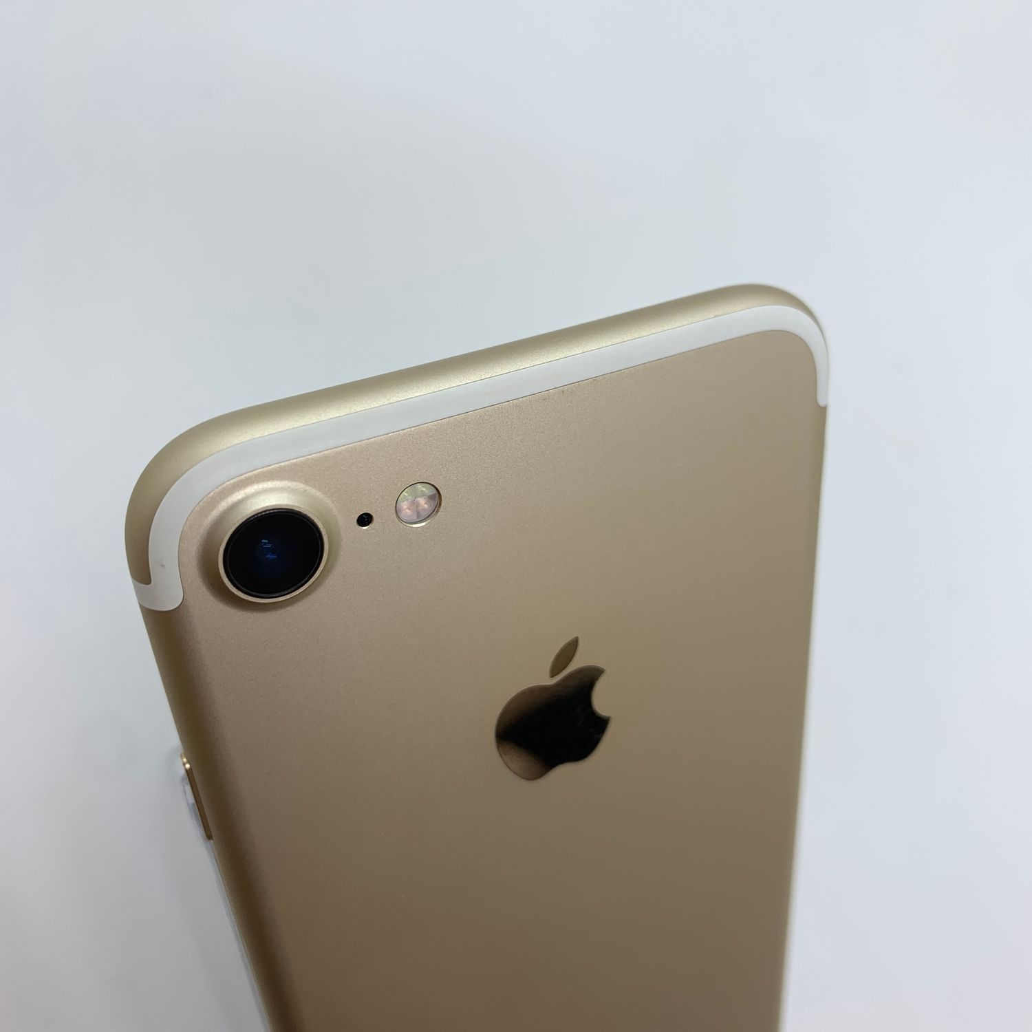 ムスビー｜iPhone 7 128GB バッテリー100％ 超美品 SIMフリー 【スマホ 