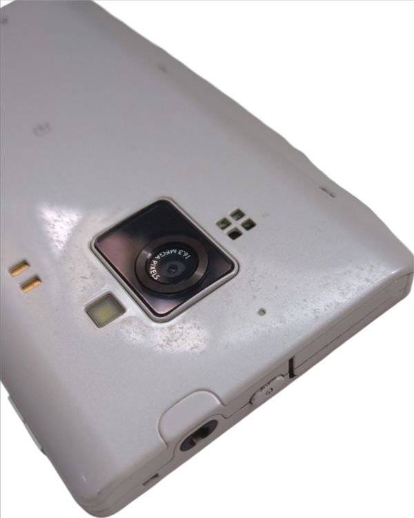 SH-02Eۥ磻ȡAQUOSPhone