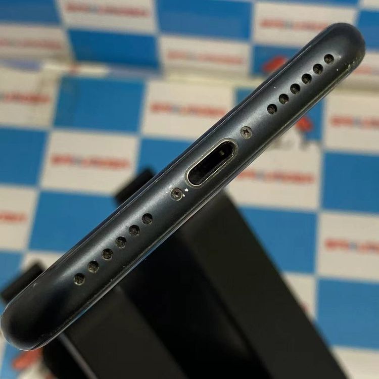 iPhoneSE 3 128GB ߥåɥʥ MMYF3J/A docomoSIMե꡼