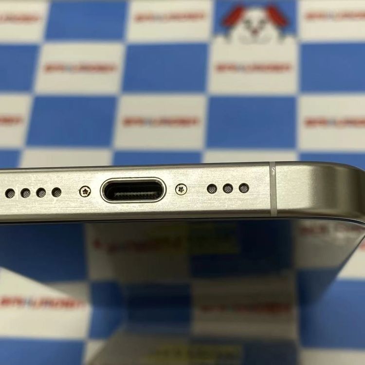 iPhone15 Pro 256GB �ۥ磻�ȥ����˥��� MTUD3J/A SIM�ե꡼ ����