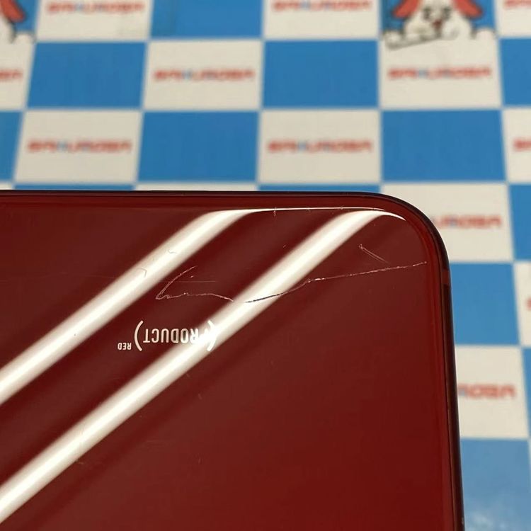 iPhoneSE ��3���� 128GB Product Red MMYH3J/A docomo��SI