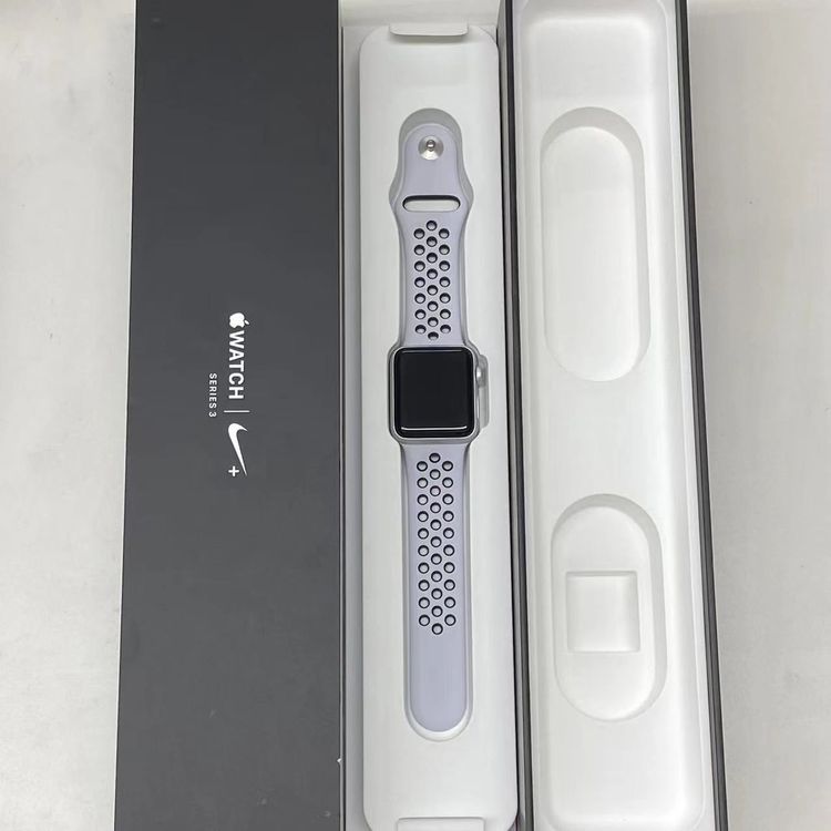 Apple Watch Series3 Nike 38mm GPS��ǥ� 8GB ����С� MQKX