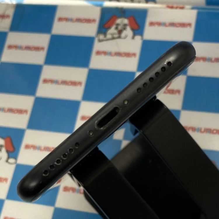 iPhoneSE ��2���� 256GB �֥�å� MXVT2J/A docomo��SIM�ե꡼