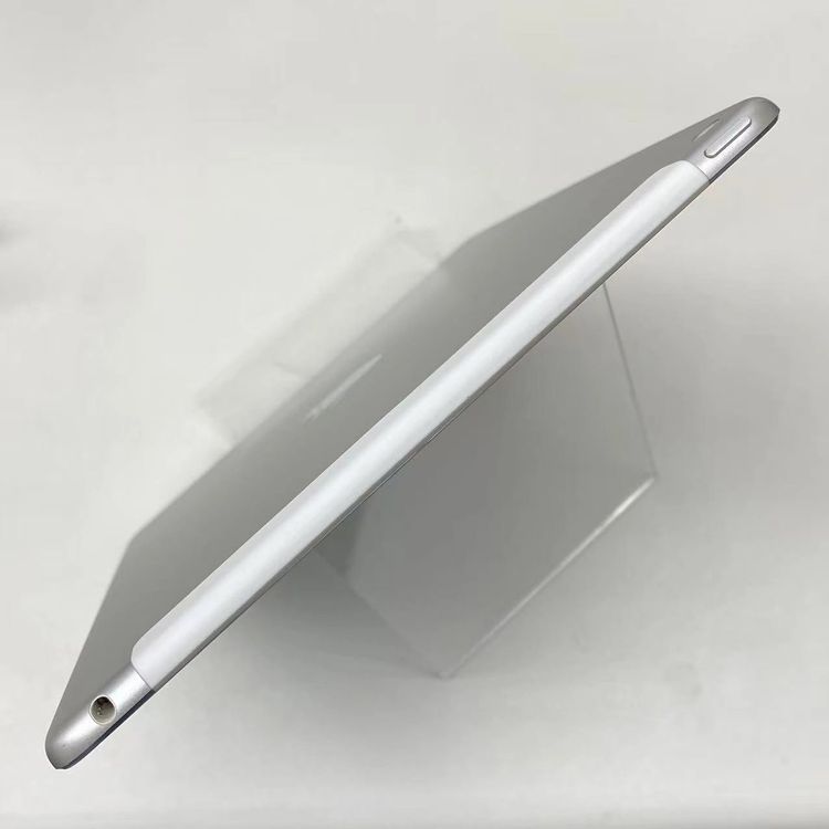 iPad Air ��2���� Wi-Fi+Cellular��ǥ� 64GB MGHY2J/A Soft