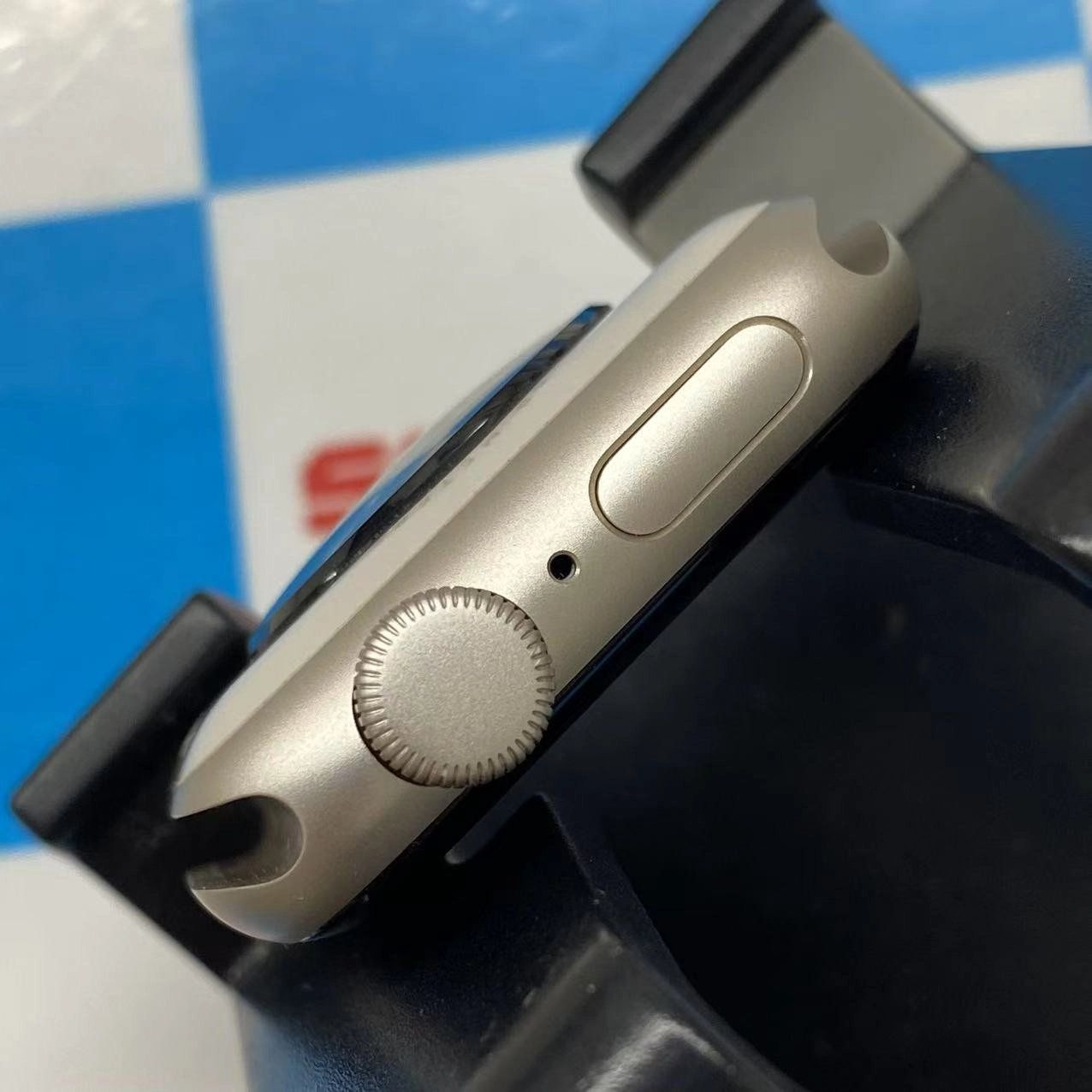バッテリー100%】Apple Watch SE 第2世代 40mm 極美品 バッテリー100%】Apple Watch SE 第2世代 40mm 極美品