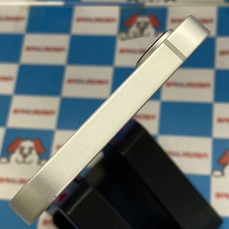 iPhone 16e 128GB �ۥ磻�� MD1R4J/A SoftBank��SIM�ե꡼