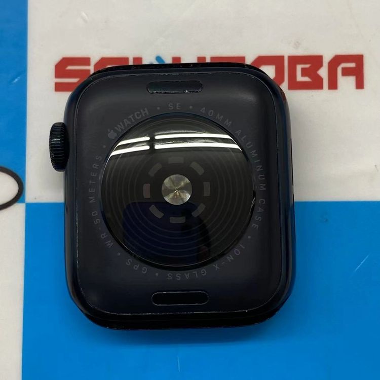 Apple Watch SE 2 40mm GPSǥ - ߥåɥʥ MNJT3J/A