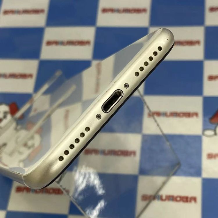 iPhoneSE ��3���� 64GB �������饤�� MMYD3J/A SoftBank��SIM�ե꡼