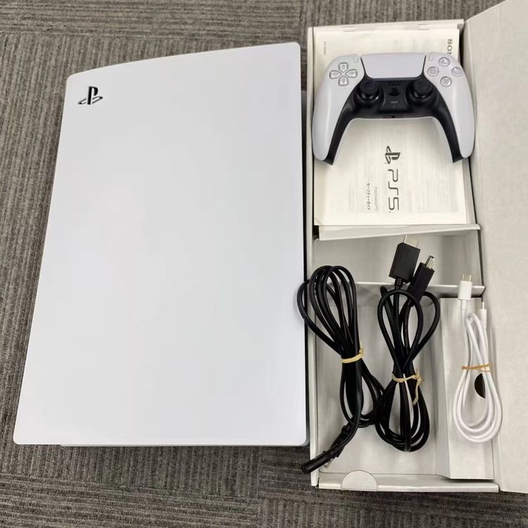 ¨��ȯ����Playstation5 CFI-1000A01 825GB �ۥ磻��