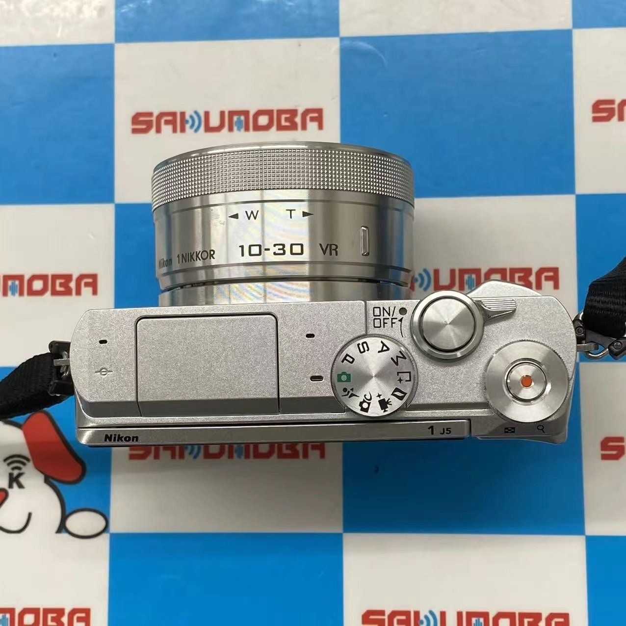 ムスビー｜即日発送可Nikon 1 J5 標準パワーズームレンズキット