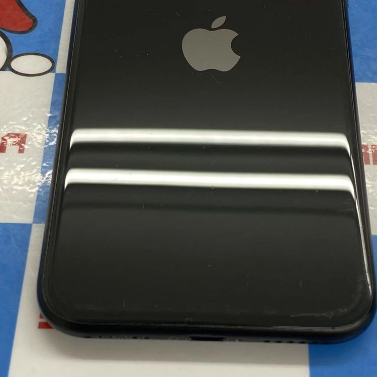 iPhoneSE ��2���� 64GB �֥�å� MHGP3J/A docomo��SIM�ե꡼�����