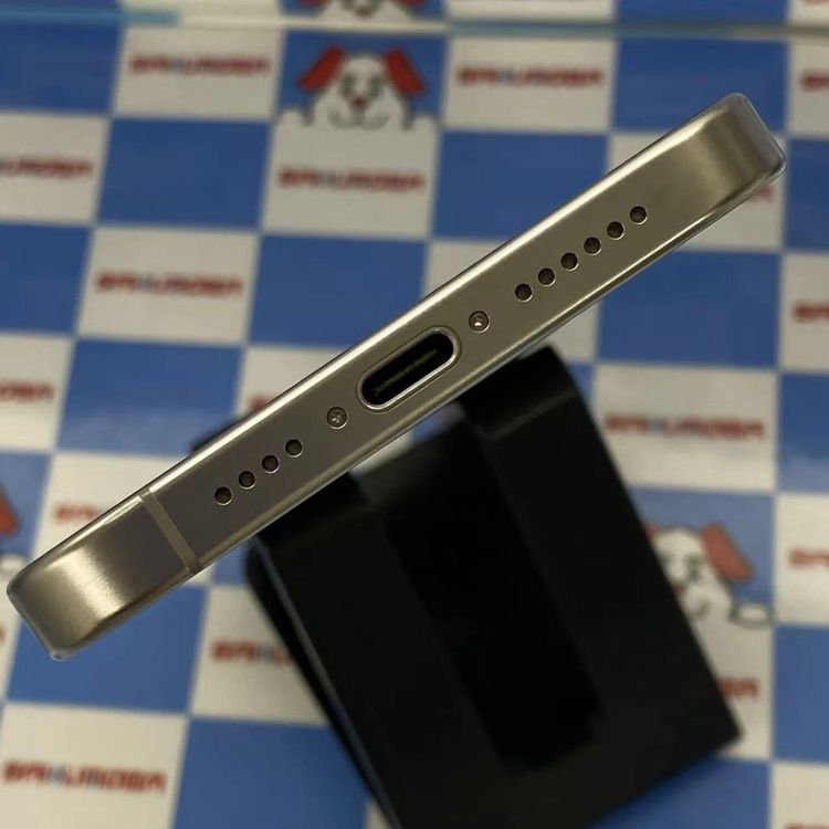 iPhone15 Pro Max 256GB �ʥ���������˥��� MU6R3J/A AU��SIM��