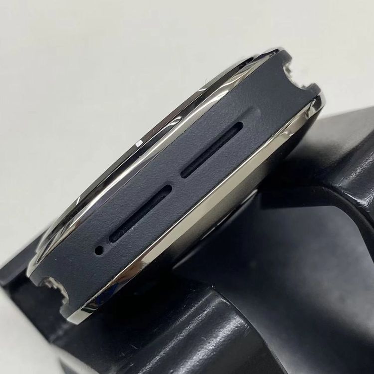 Galaxy Watch Ultra LTE��ǥ� 32GB SM-L705F AU��SIM�ե꡼