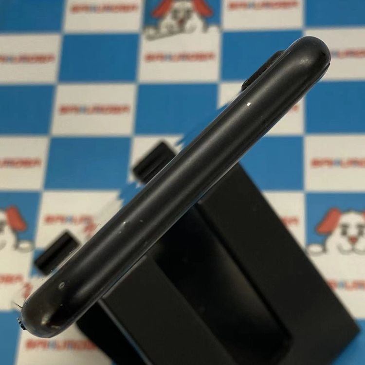 ¨��ȯ����iPhoneSE ��2���� 128GB �֥�å� MXD02J/A SIM�ե꡼