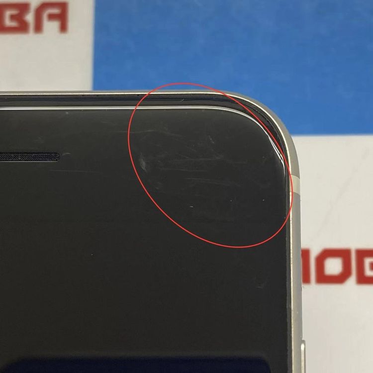 iPhoneSE ��3���� 64GB �������饤�� MMYD3J/A docomo��SIM�ե꡼