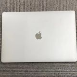 即日発送可Macbook Pro 15インチ2016 512GB シルバー A1707 訳あり品