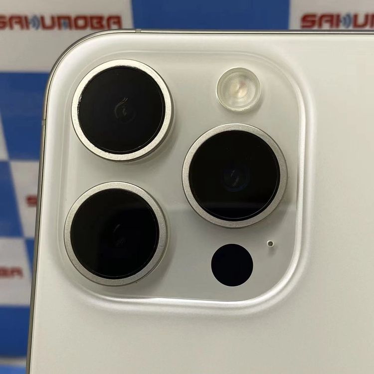 iPhone15 Pro 256GB �ۥ磻�ȥ����˥��� MTUD3J/A Apple��SIM�ե꡼