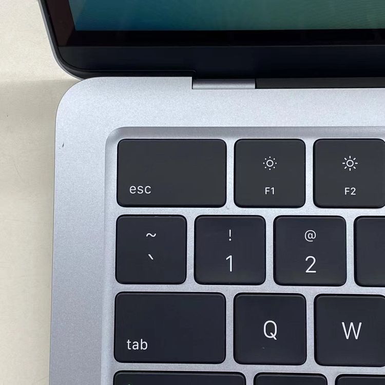 MacBook Air Early2025 13����� Apple M4 16GB/256GB (C