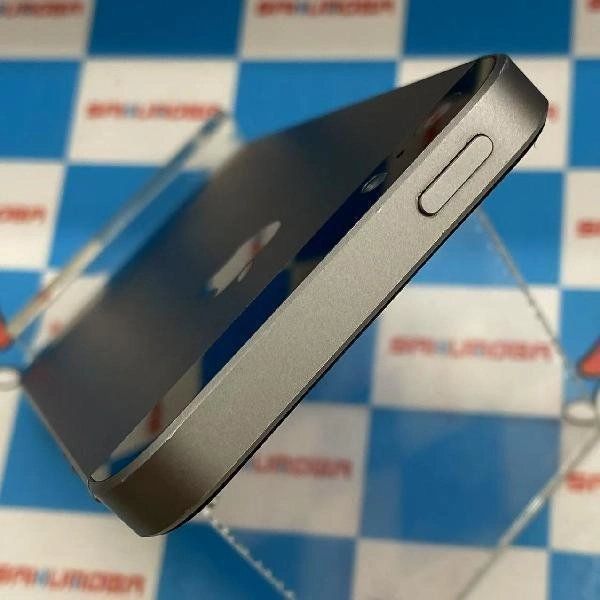 ¨ȯiPhoneSE auSIMե꡼ 64GB MLM62J/A A1723 