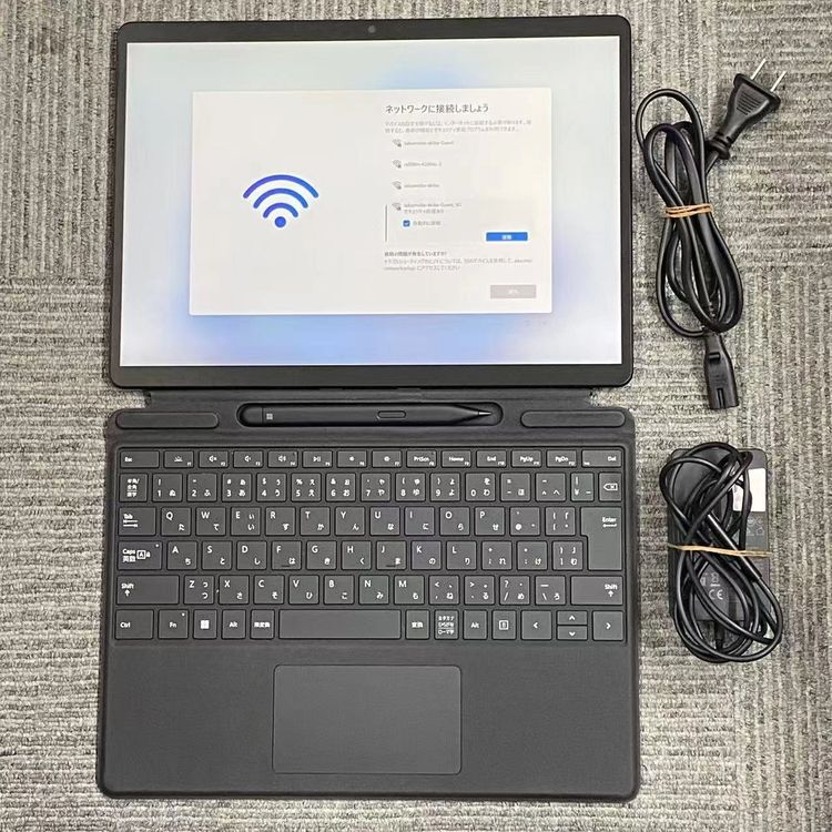 Surface Pro 8 Core i5 2.40Ghz 8GB 256GB ե 198