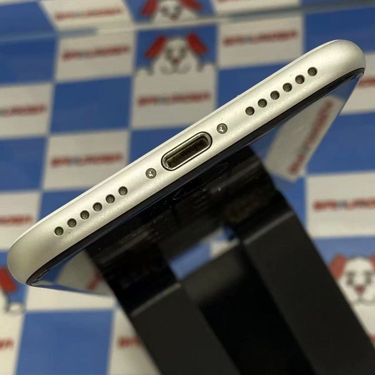 ¨��ȯ����iPhoneSE ��2���� 128GB �ۥ磻�� MHGU3J/A SIM�ե꡼ ������