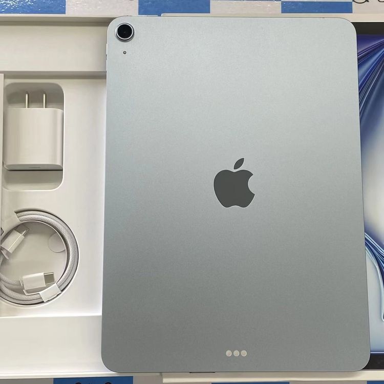 iPad Air 11����� ��8���� Wi-Fi��ǥ� 512GB �֥롼 MH3C4J/A ����