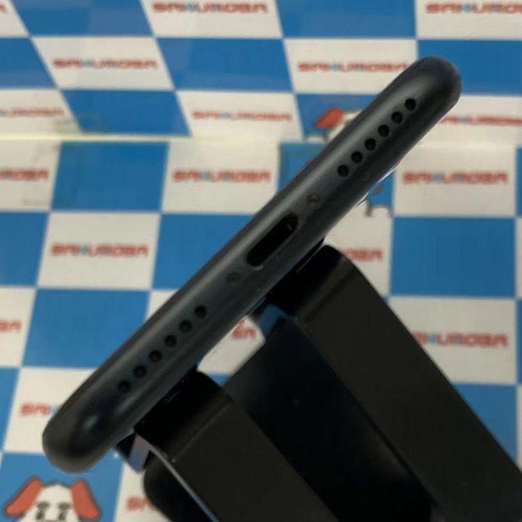 iPhoneSE ��3���� 64GB �ߥåɥʥ��� MMYC3J/A docomo��SIM�ե꡼