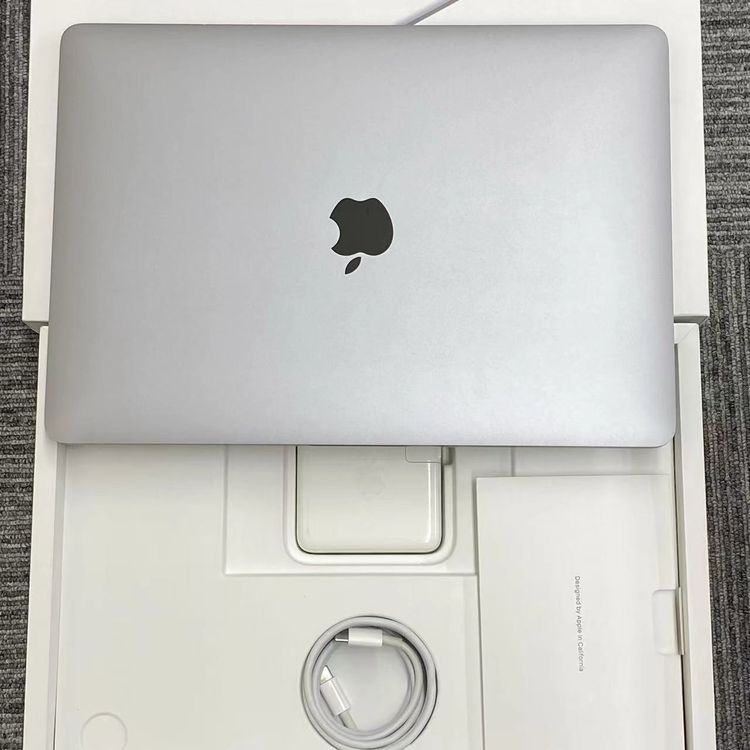 MacBook Pro 13����� Mid2020 16GB/1TB ���ڡ������졼 MWP52J/